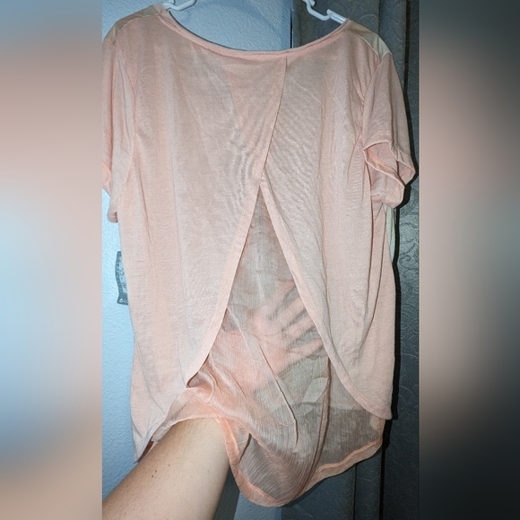 NWT Disney Store Art of Belle Beauty And The Beast Size 2X Couture Open Back Top - Picture 3 of 4